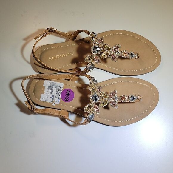 BRAND NEW ANDIAMO JEWELED THONG SANDAL - Picture 11 of 16